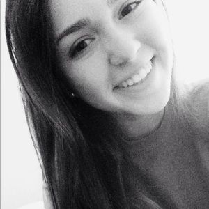 Meet your Posher, Ashlyn